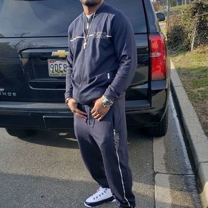 Meet your Posher, Fred